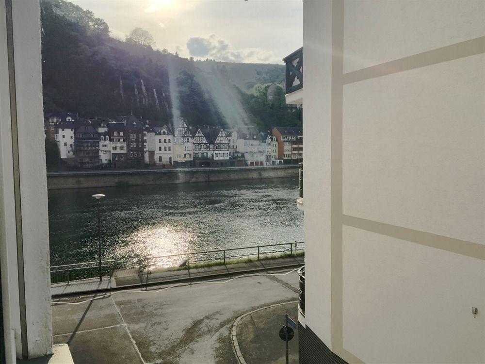 Ferienwohnungen Haus Zur Linde Cochem Bagian luar foto