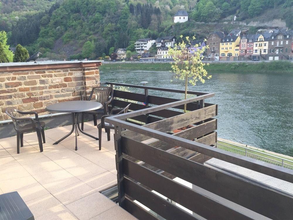 Ferienwohnungen Haus Zur Linde Cochem Bagian luar foto